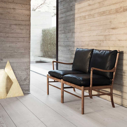 OW449-2 Colonial Sofa - Leather Sif 98, Oak Black Painted