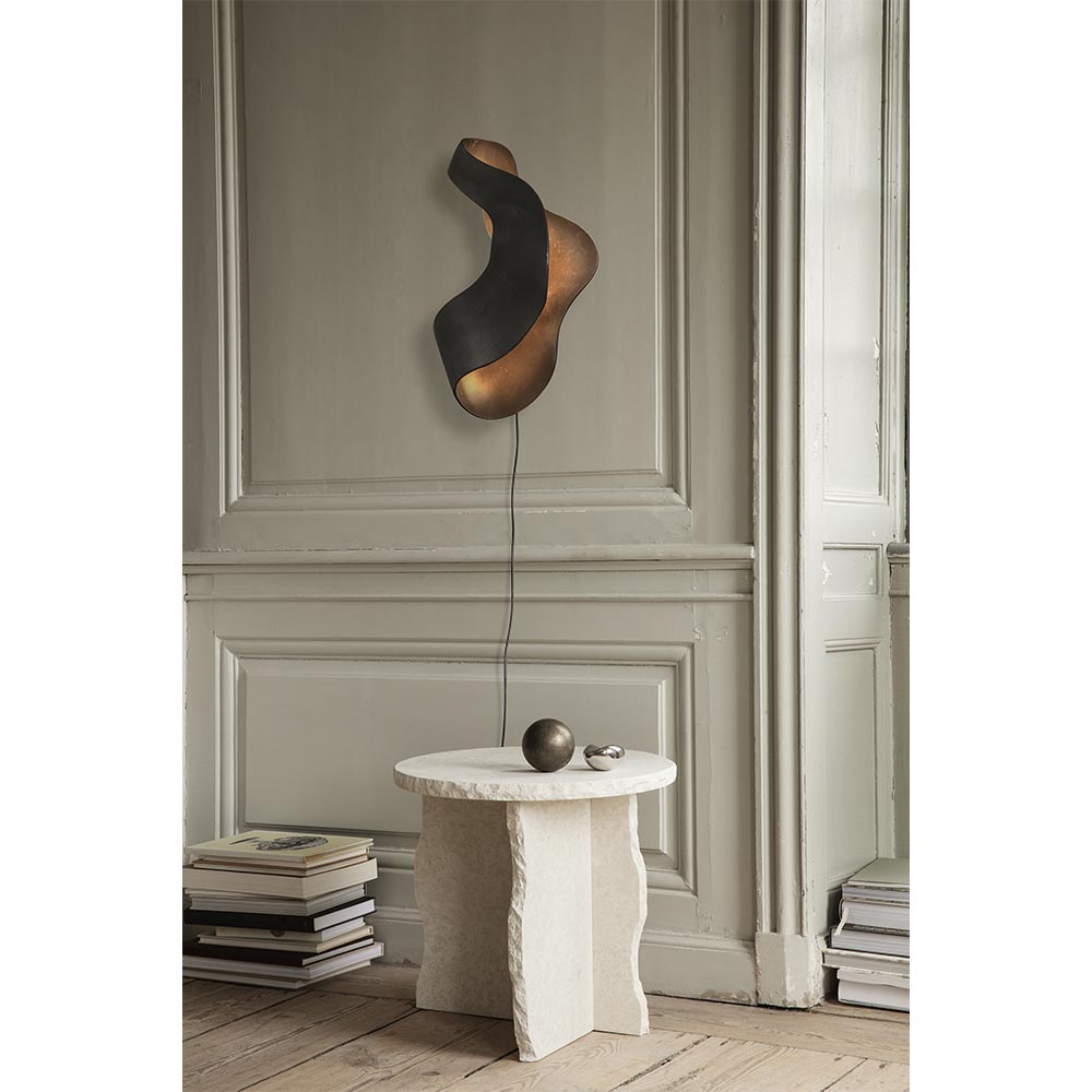 Oyster Wall Lamp - Black