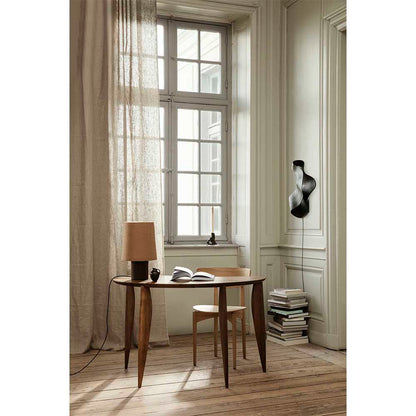 Oyster Wall Lamp - Black