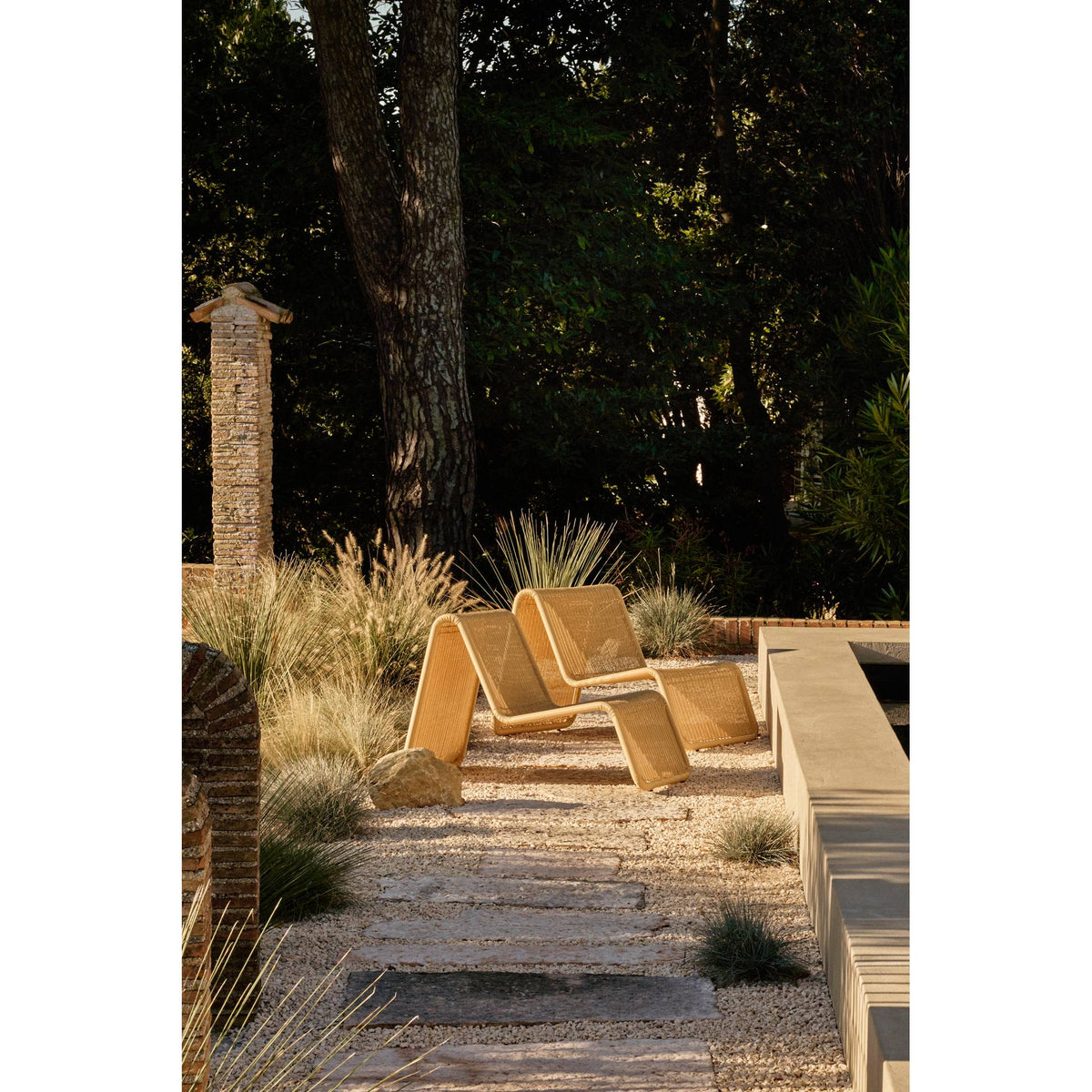 P3 Outdoor Lounge Chair
