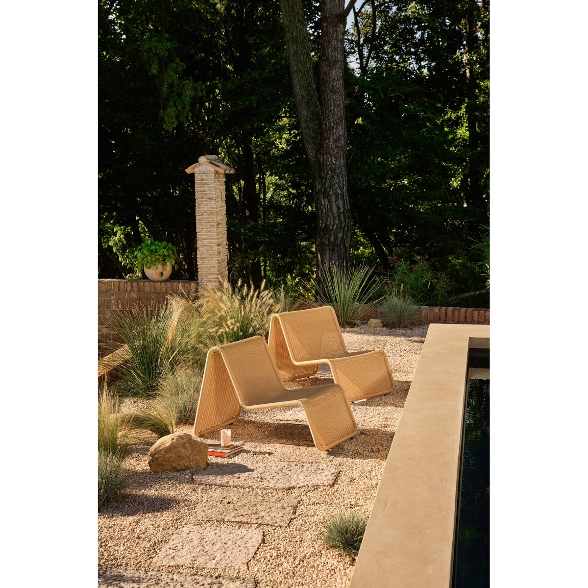 P3 Outdoor Lounge Chair