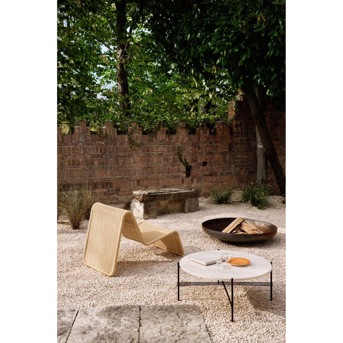 P3 Outdoor Lounge Chair