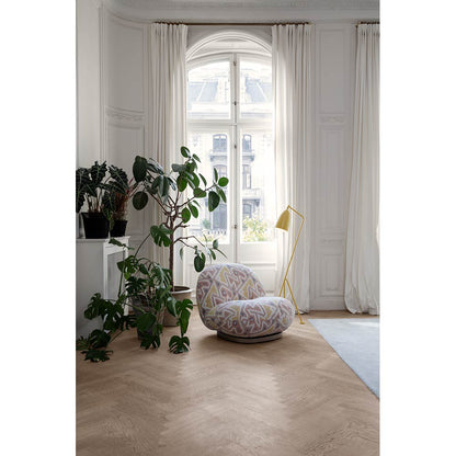 Pacha Lounge Chair - Returning Swivel Base