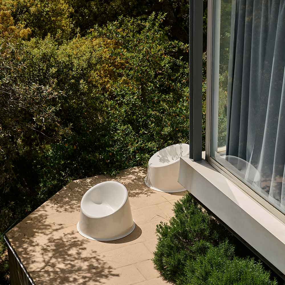 Panto Pop Outdoor Lounge Chair - White