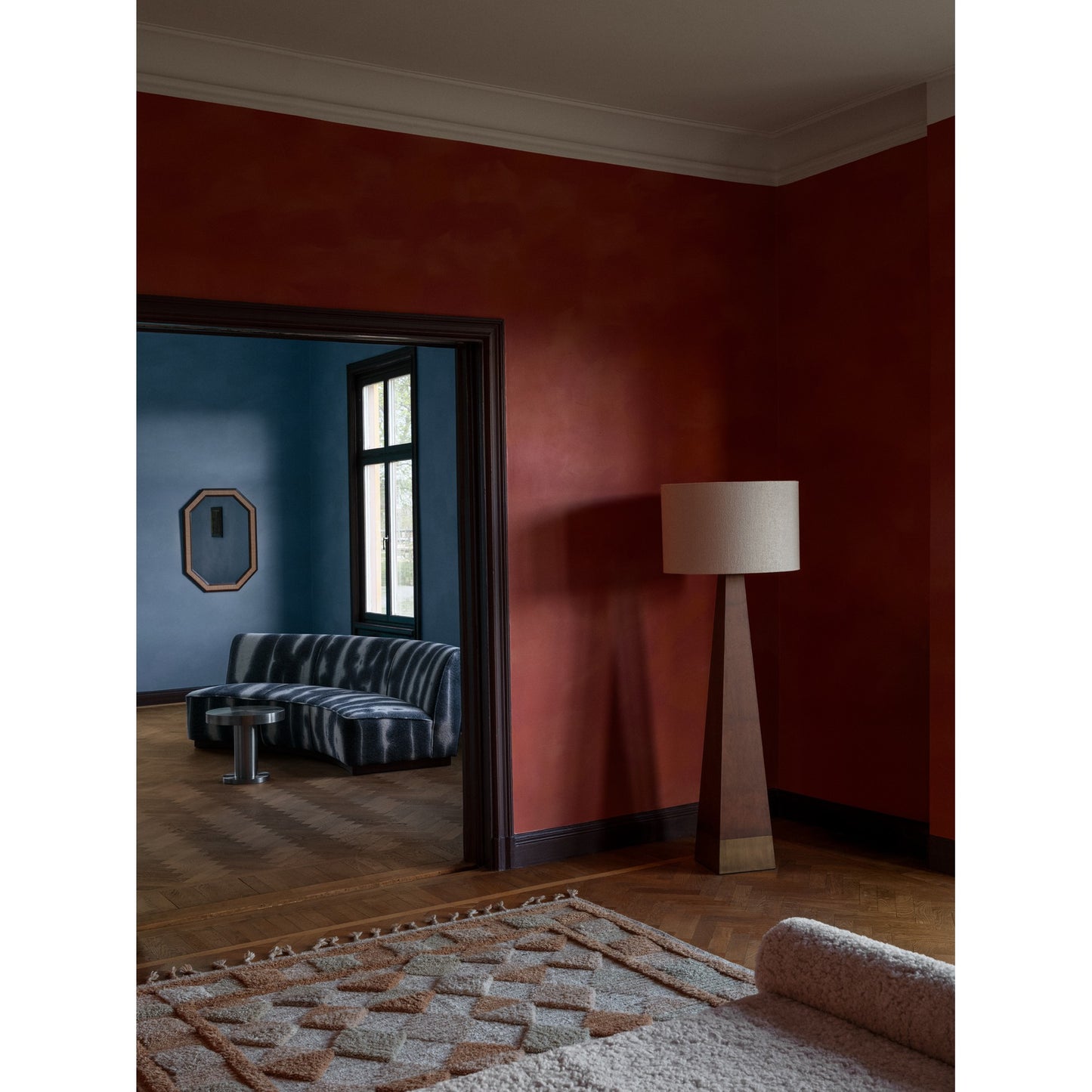 Paris Sofa - Xenia