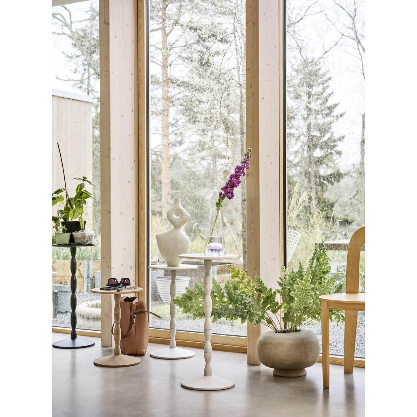 Pedestal Table - Oak