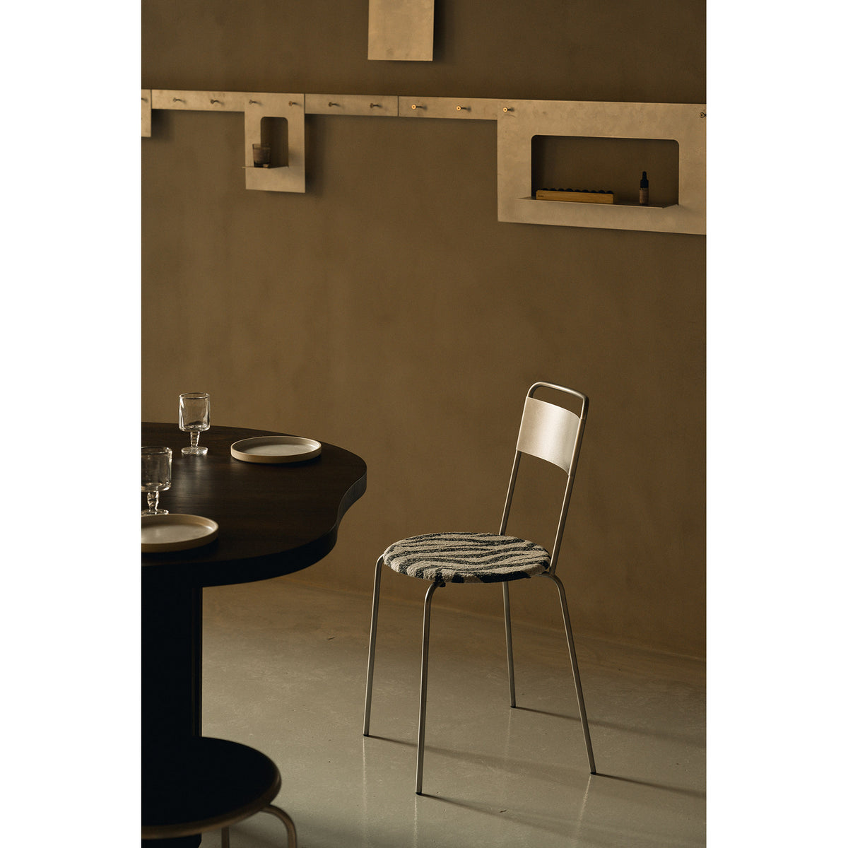 Petit Rond Chair - Zebra, Stainless Steel
