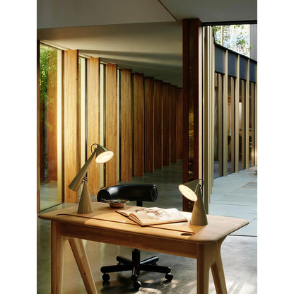 Pose Table Lamp - Putty