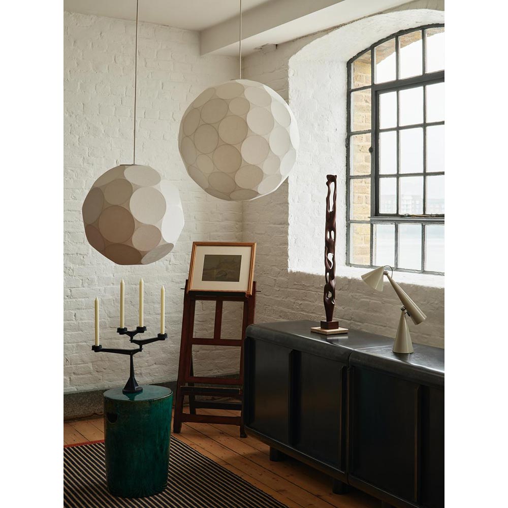 Pose Table Lamp - Putty
