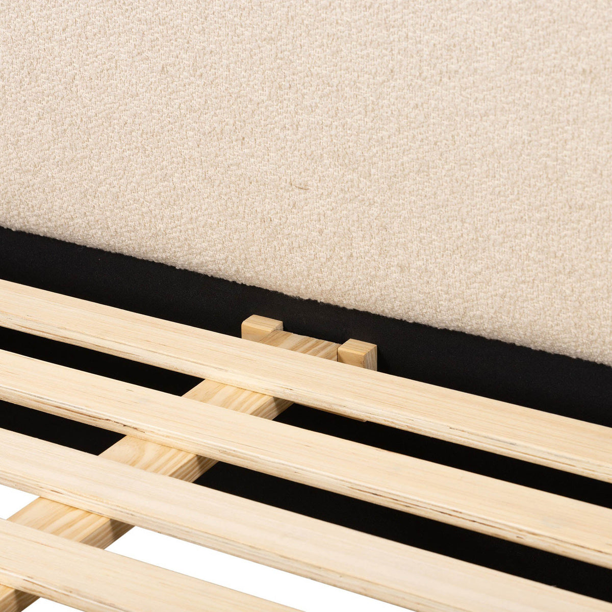 Quincy Bed - Lisbon Cream - Queen