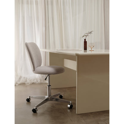Rink Dining Table - Eggshell