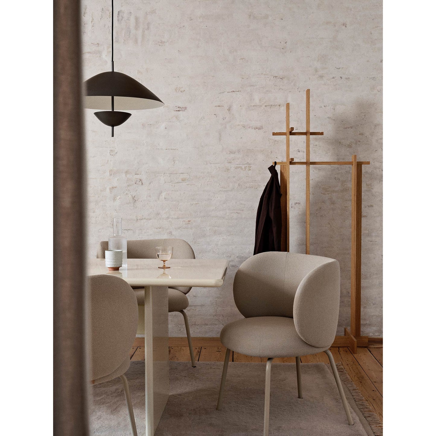 Rink Dining Table - Eggshell