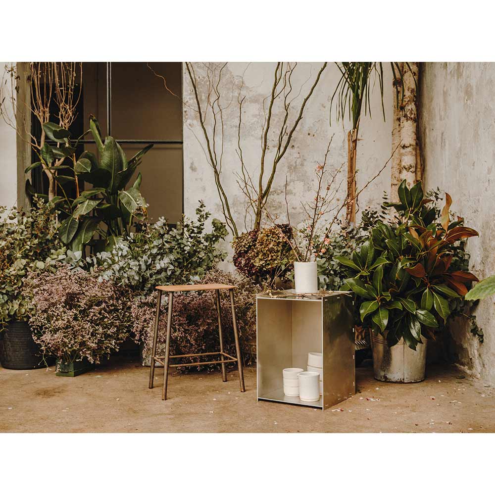 Rivet Box Table - Aluminum