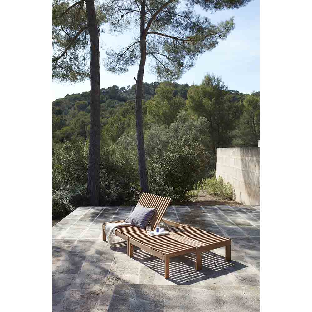 Riviera Outdoor Lounge
