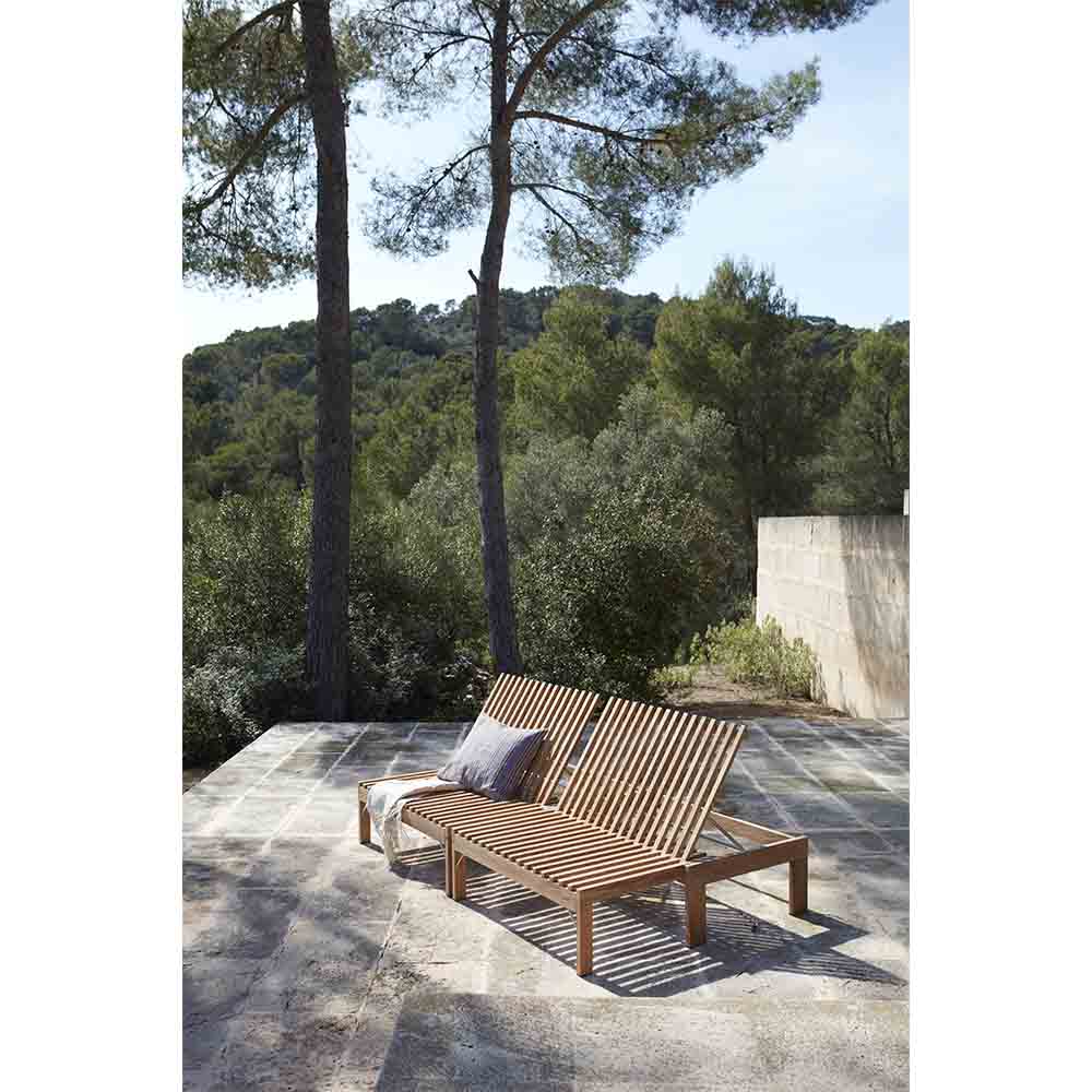 Riviera Outdoor Lounge