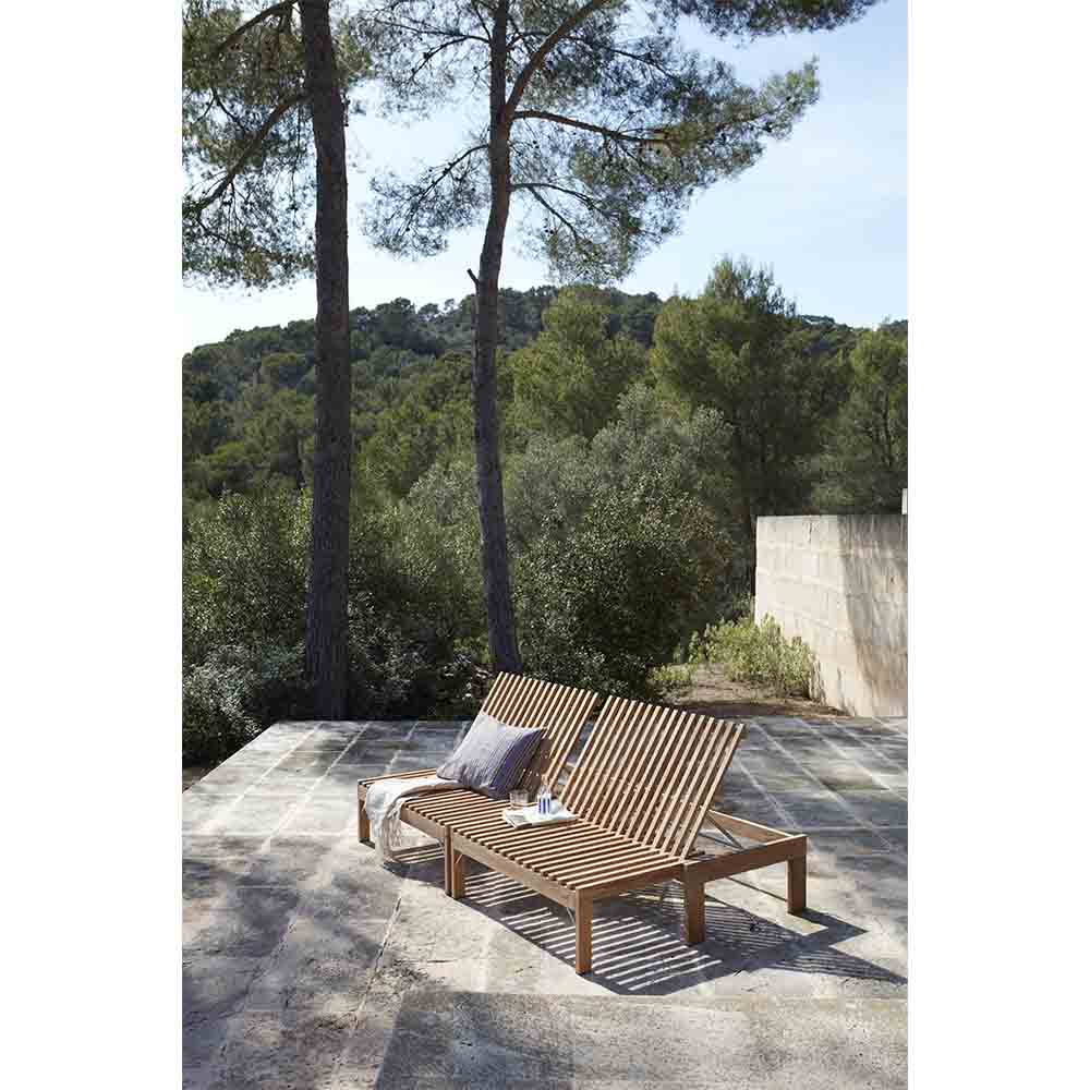 Riviera Outdoor Lounge