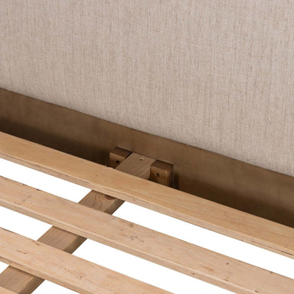 Roark Bed - Essence Natural - King