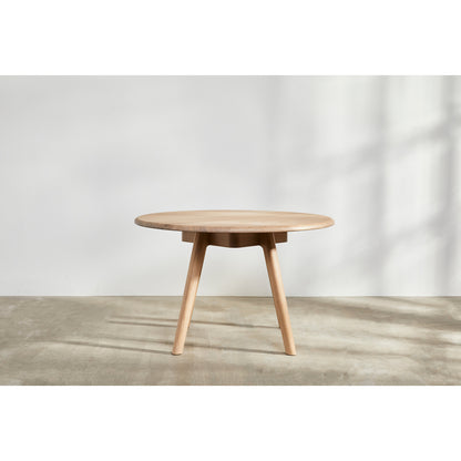 Sage Round Dining Table - Oak