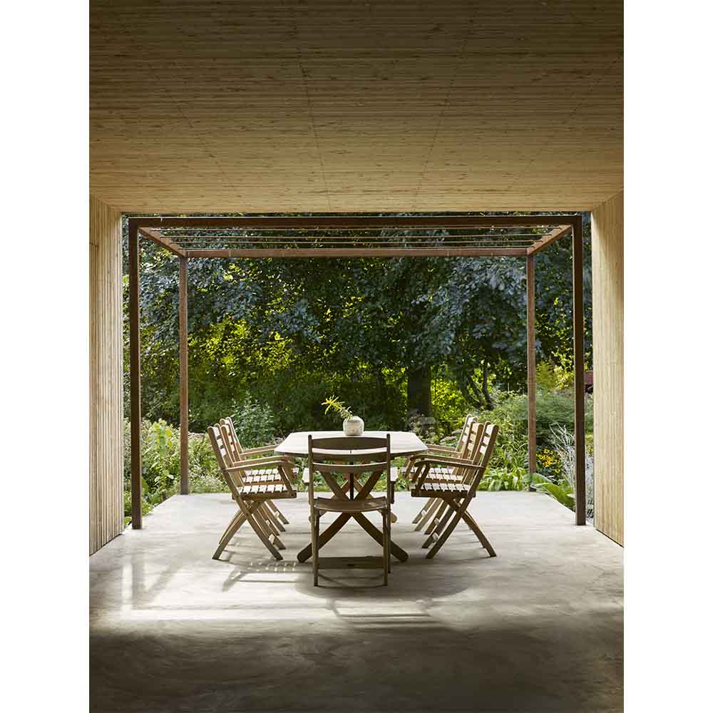 Selandia Outdoor Extendable Folding Dining Table
