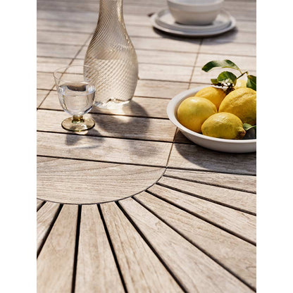 Selandia Outdoor Extendable Folding Dining Table