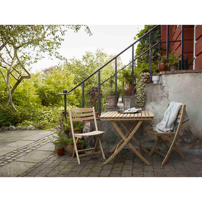 Selandia Outdoor Square Folding Dining Table