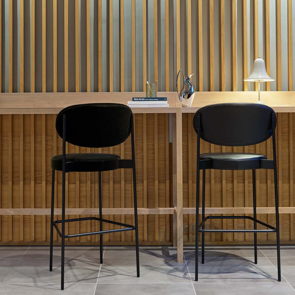Series 430 Bar Stool - Black Frame
