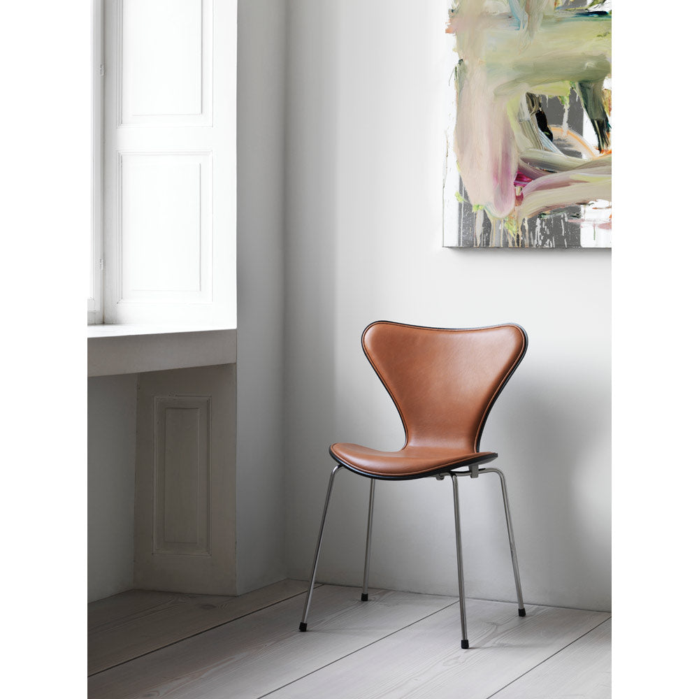 Series 7 Front Upholstered Chair - Lacquered