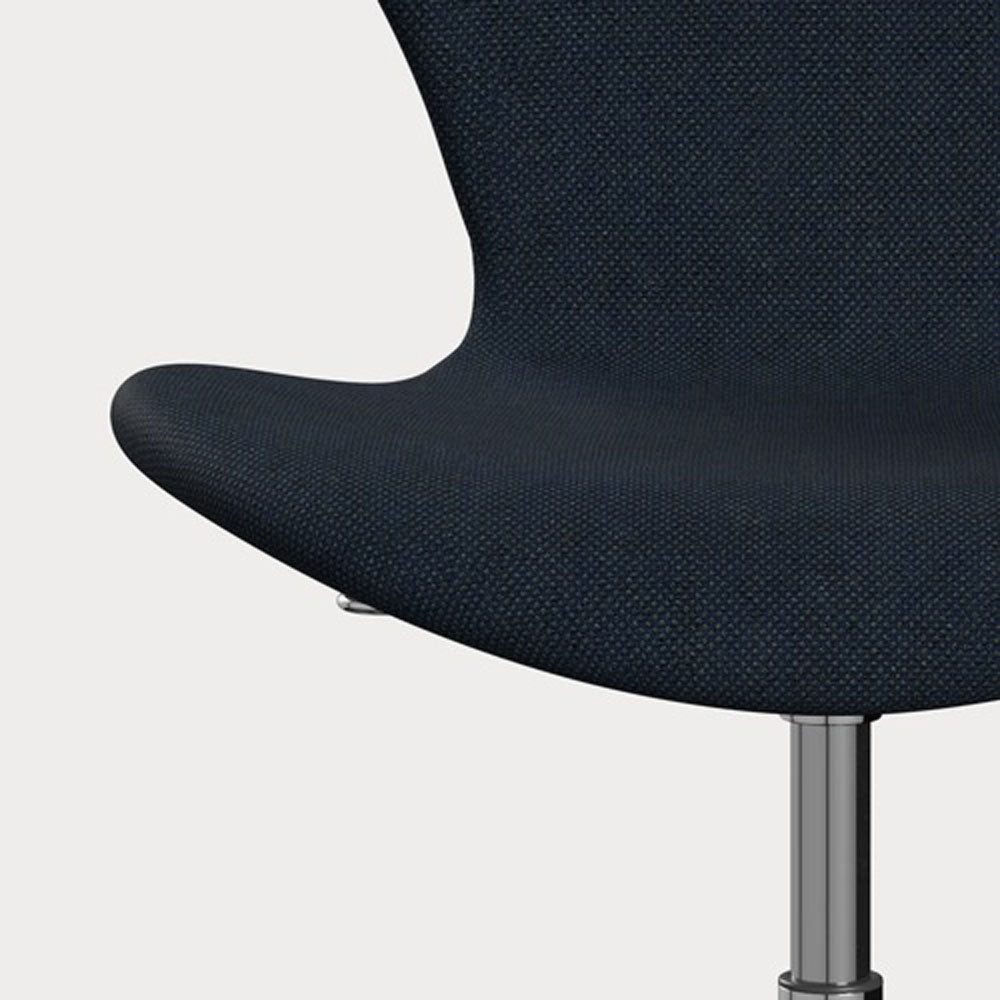 Series 7 Fully Upholstered Swivel Chair