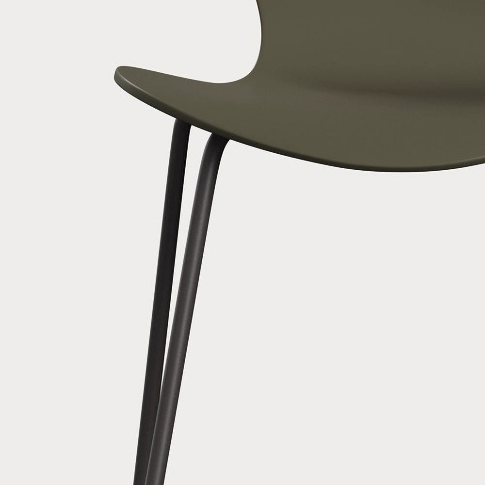Series 7 Unupholstered Bar Counter Stool - Lacquered