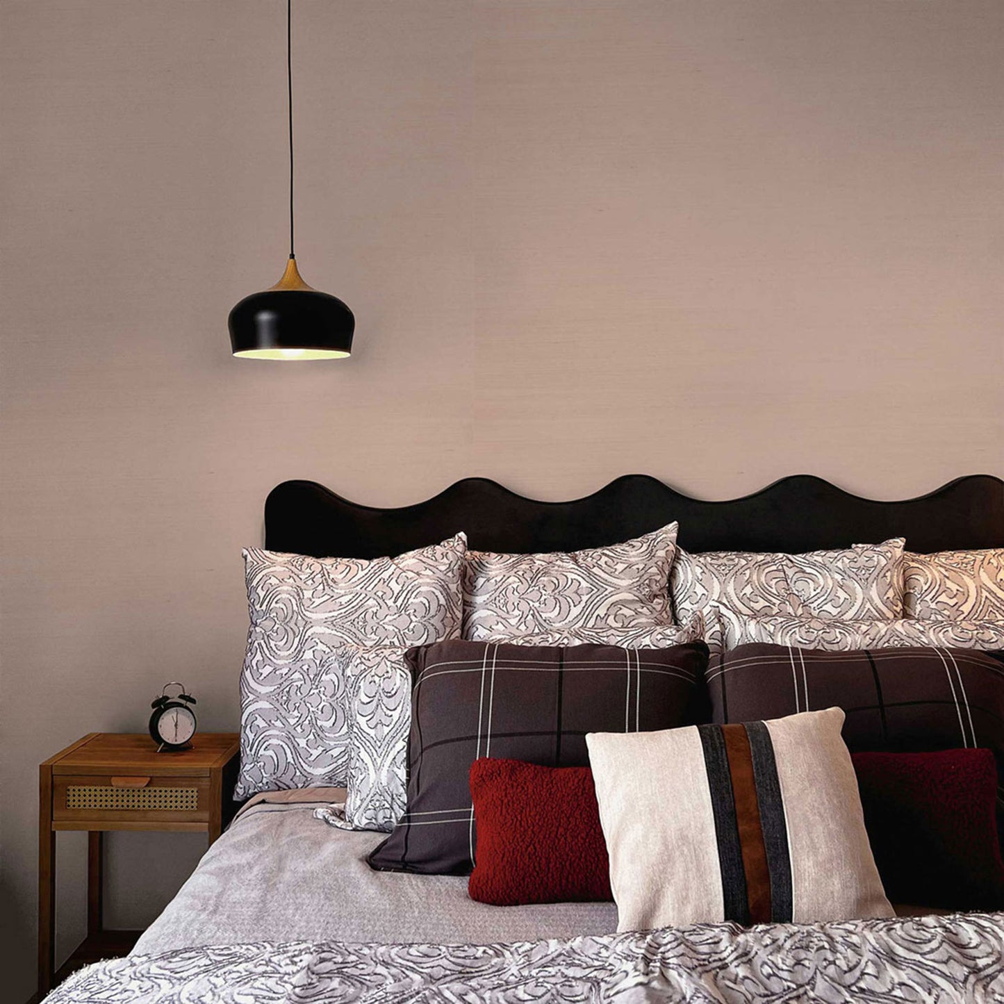 Sisal Monochromatic Grasscloth Wallpaper - Pale Blush Pink