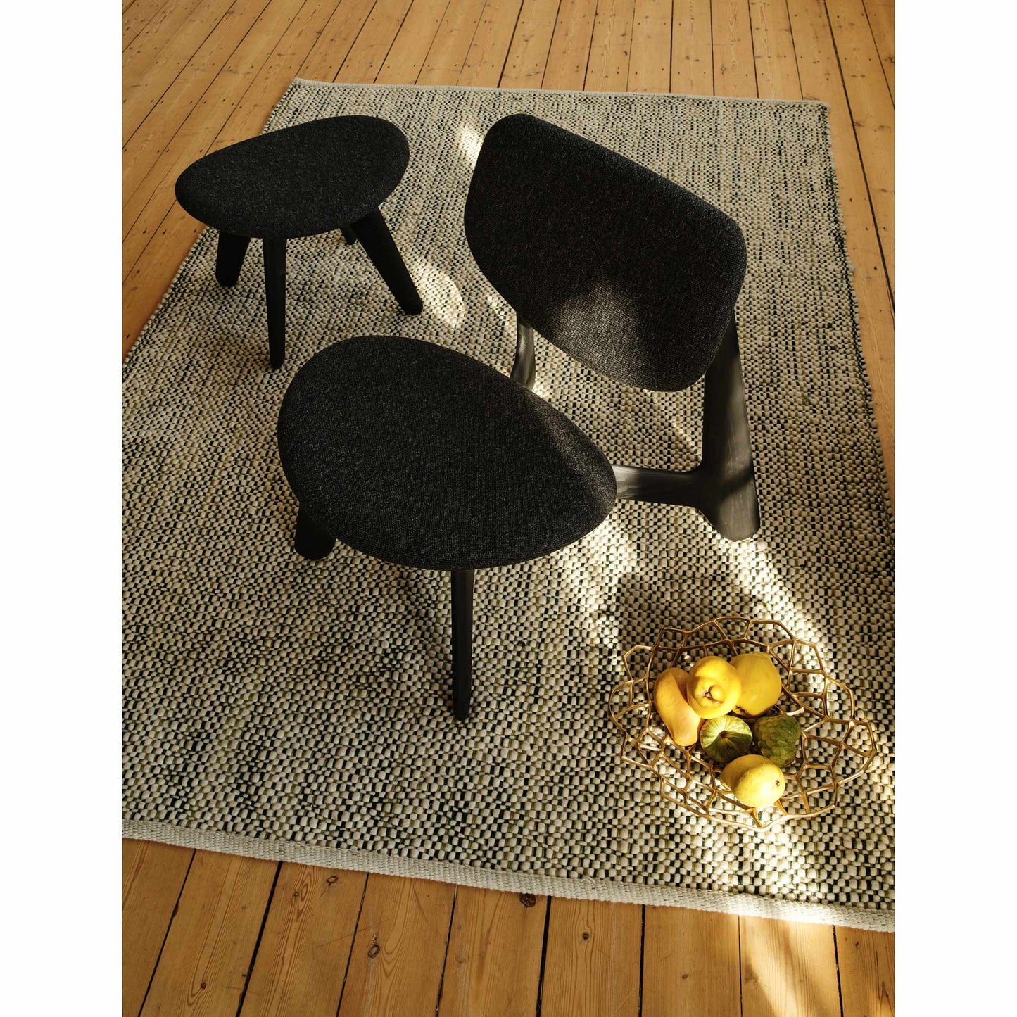 Slab Lounge Chair - Black Oak, Kvadrat Hallingdal 0180