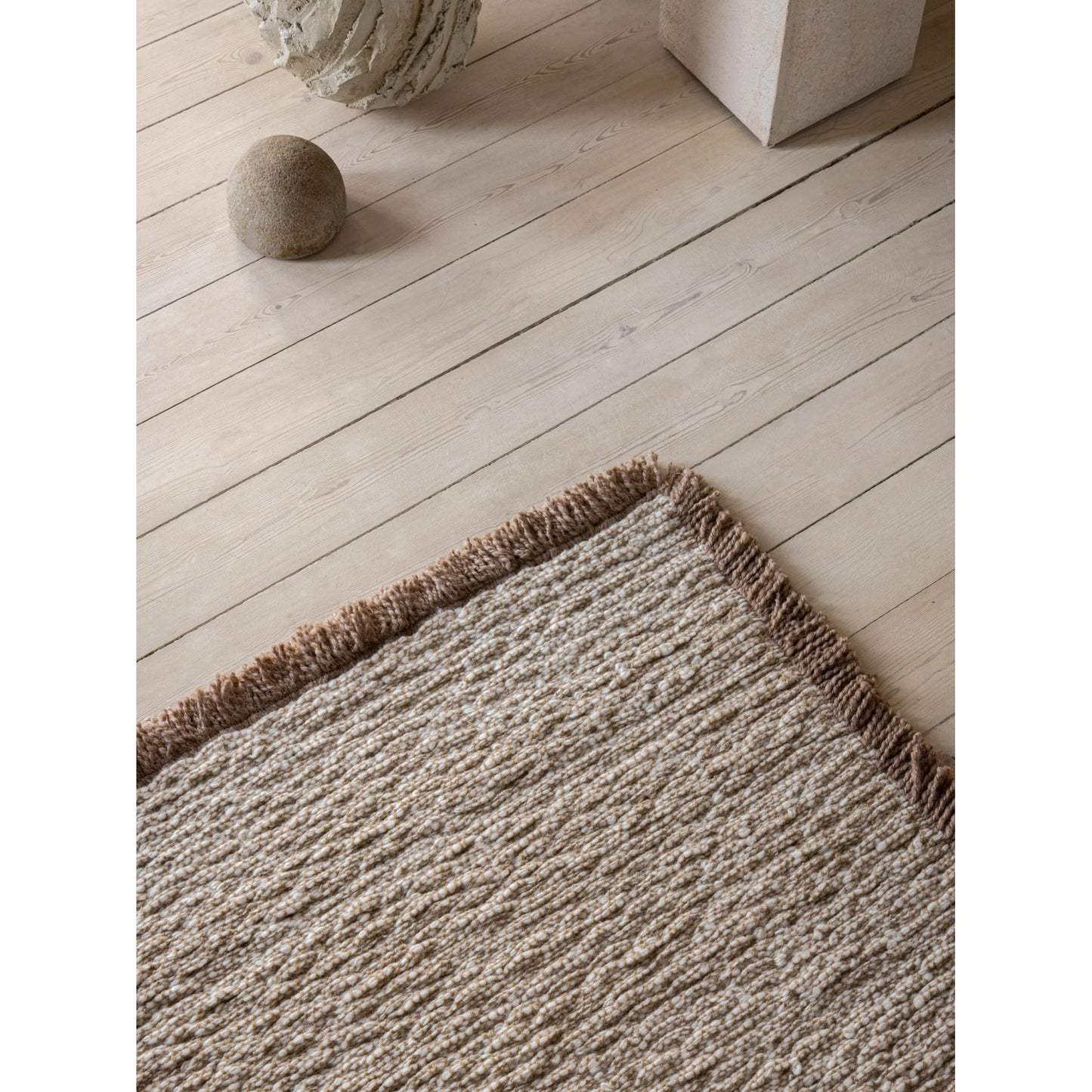 Soft Outline Rug - Beige