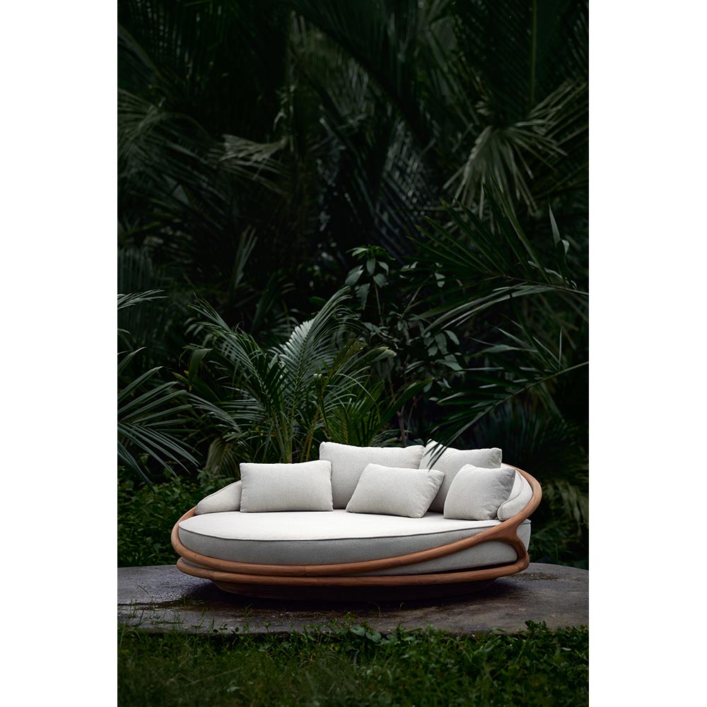 Solis Outdoor Daybed - Beige Boucle, Teak Frame