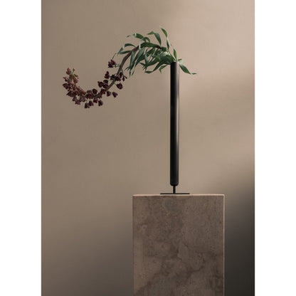 Stance Vase