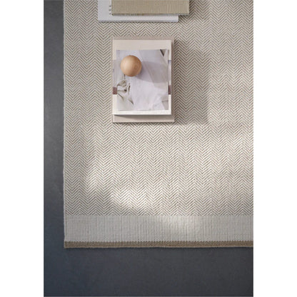 Stratum Echo Rug - White