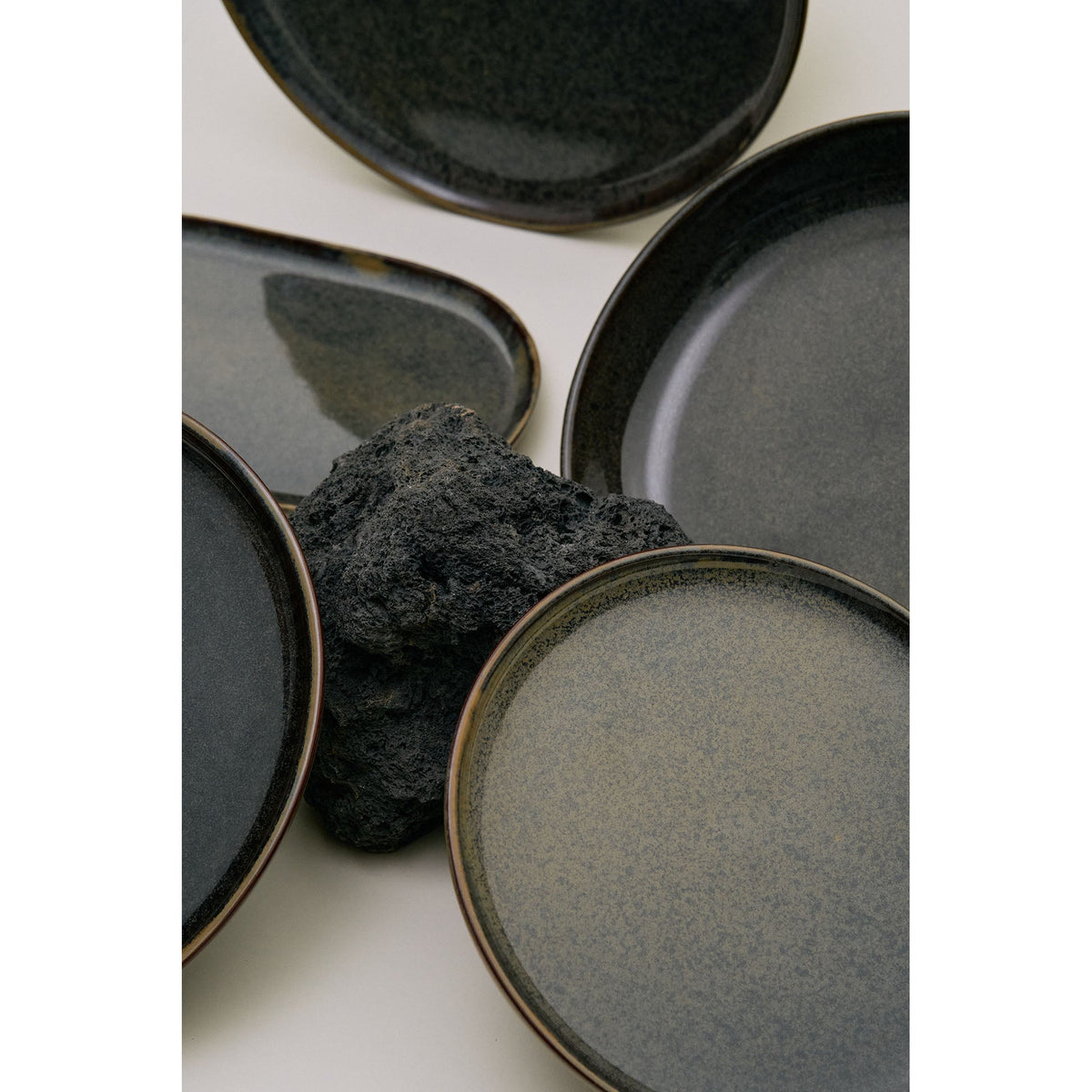 Surface Indi Gray Breakfast Plate Set of 4