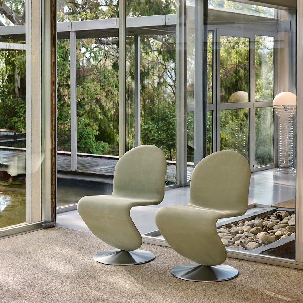 System 1-2-3 Dining Chair Standard - Round Base