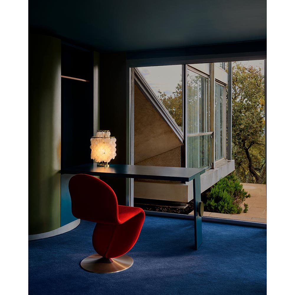 System 1-2-3 Dining Chair Standard - Round Base