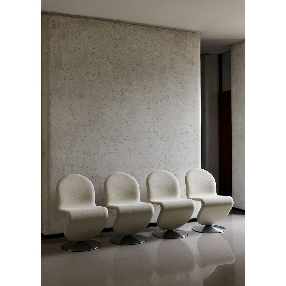 System 1-2-3 Dining Chair Standard - Round Base