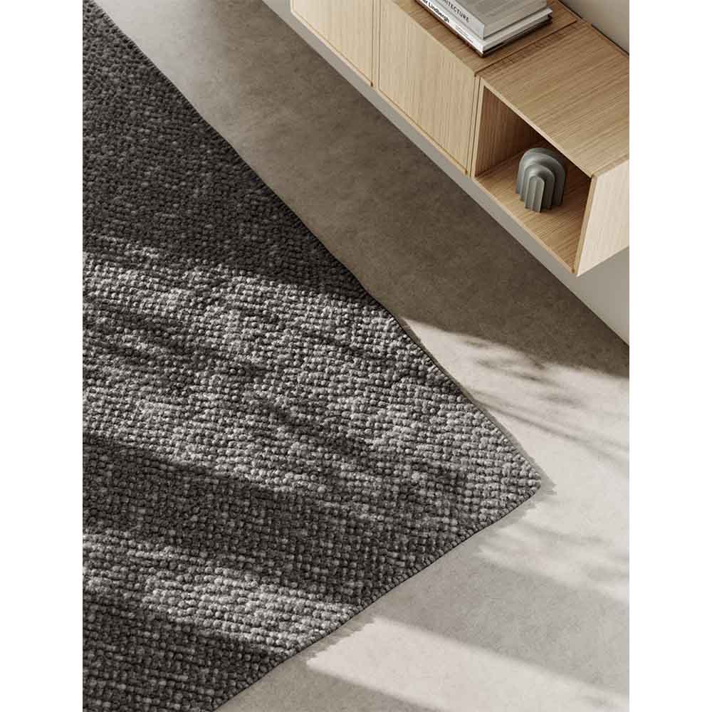 Tact Rug - Anthracite Gray