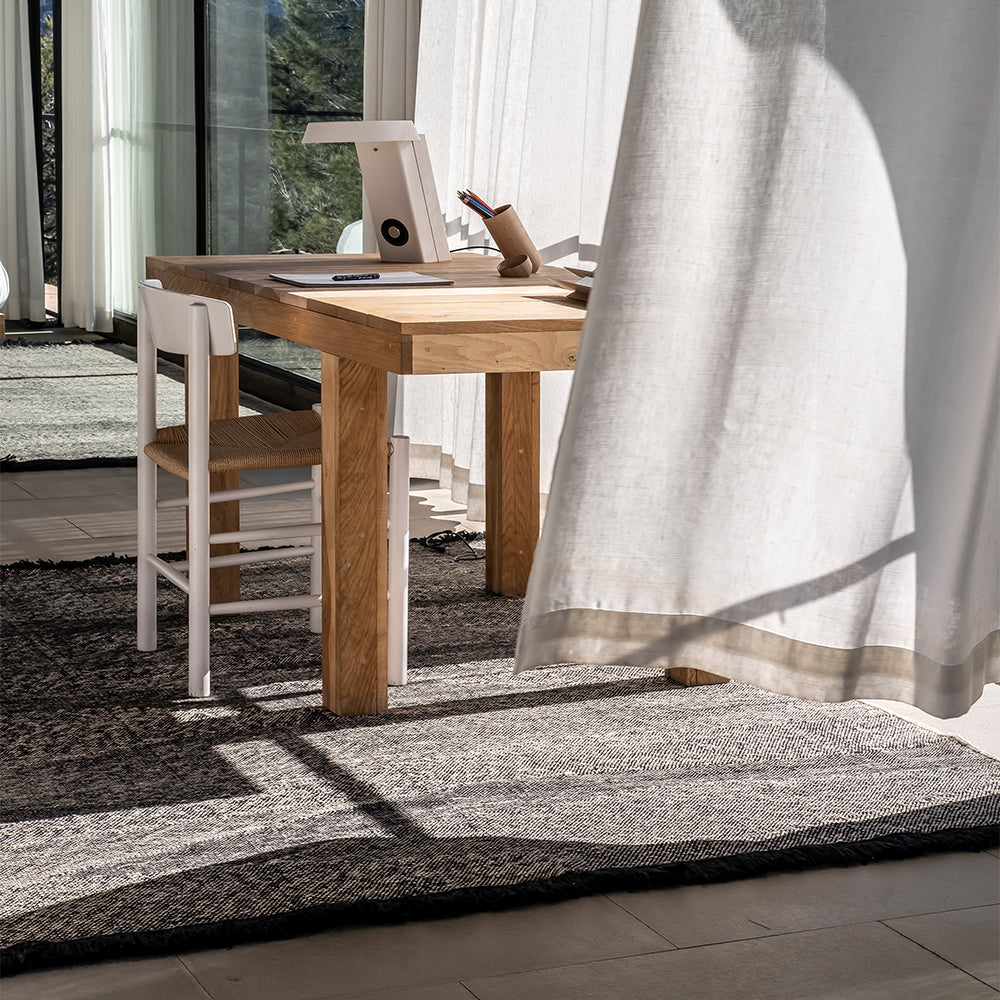 Telares Rug - Ebony