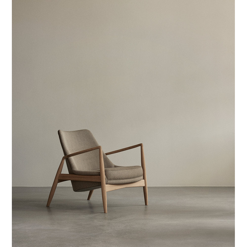 The Seal Low Back Lounge Chair - Natural Oak