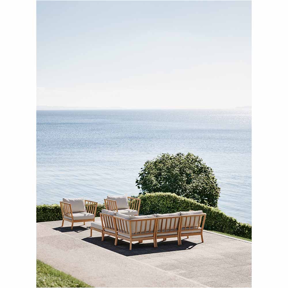 Tradition Outdoor Lounge Chair - Teak, Light Sand