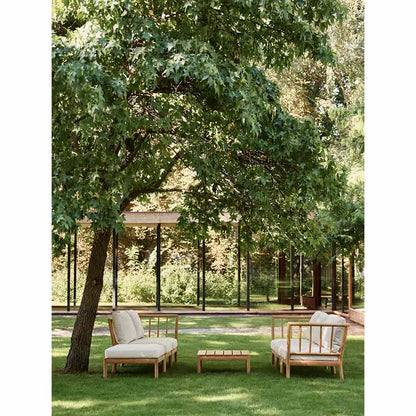 Tradition Outdoor Lounge Chair - Teak, Light Sand