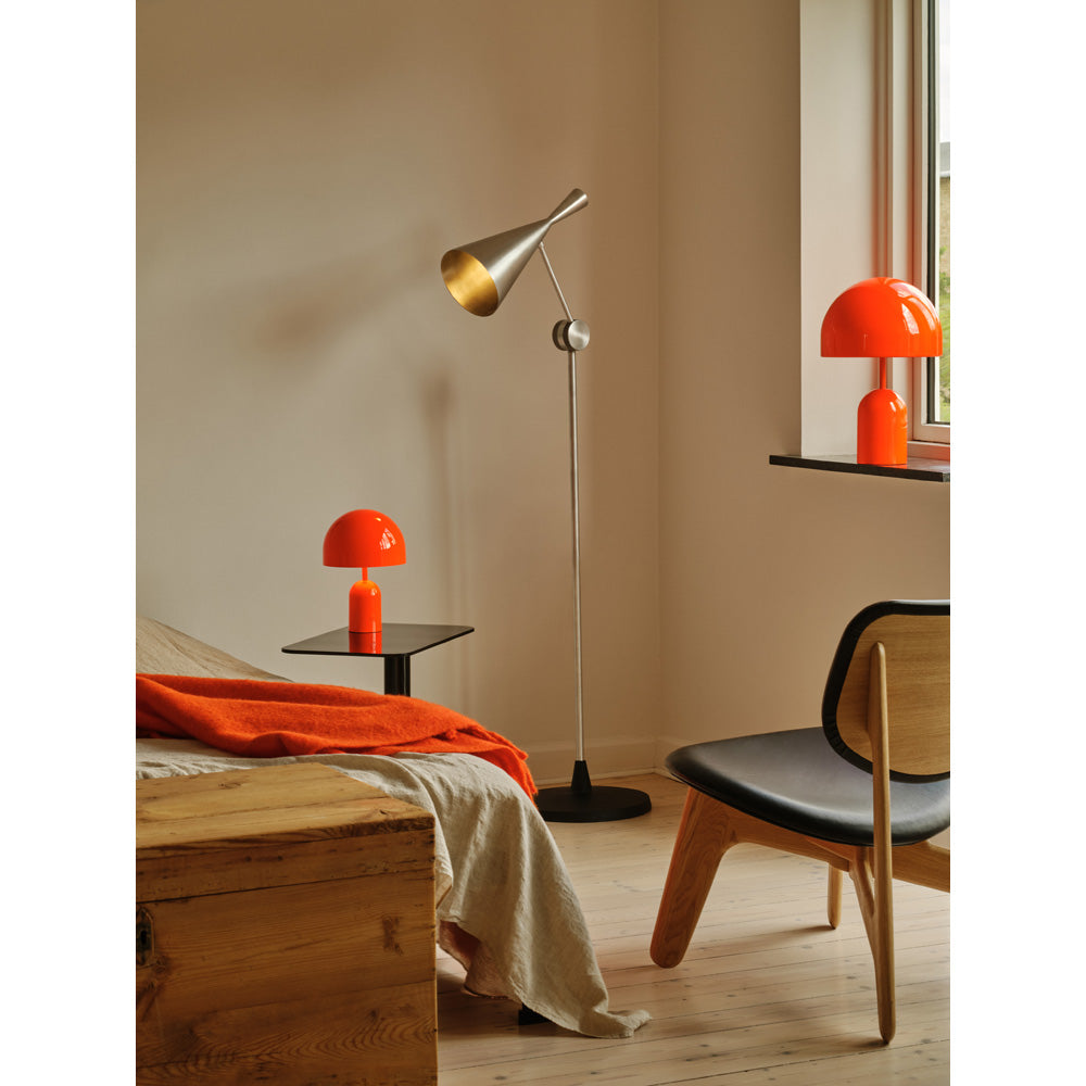 Unbeaten Floor Lamp