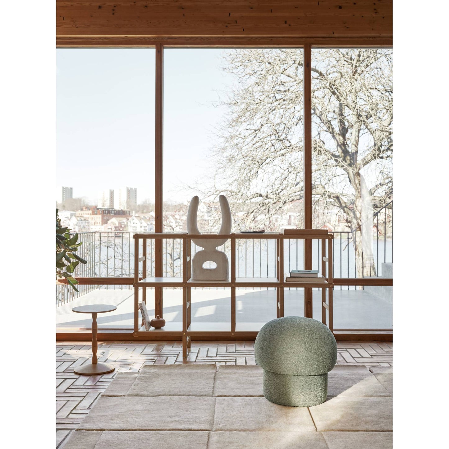 Uno Pouf - Green, 19"W