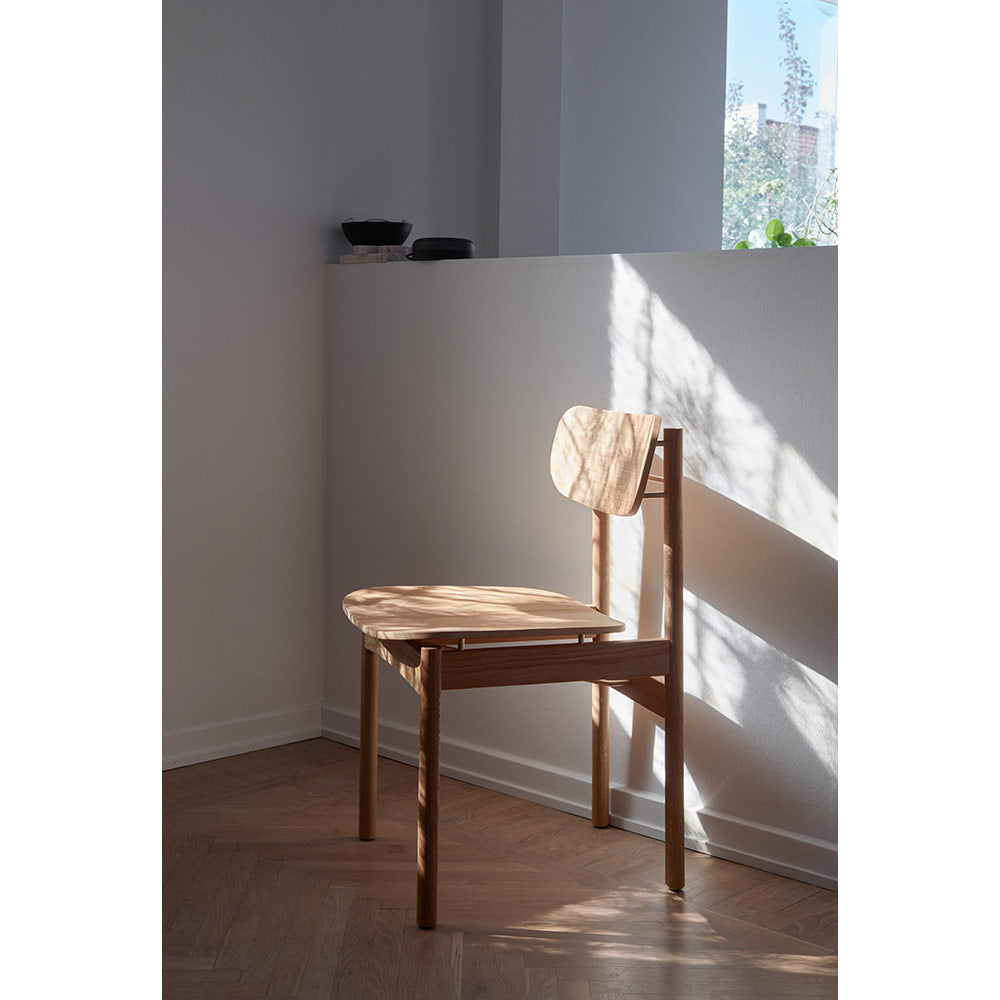Vester Chair