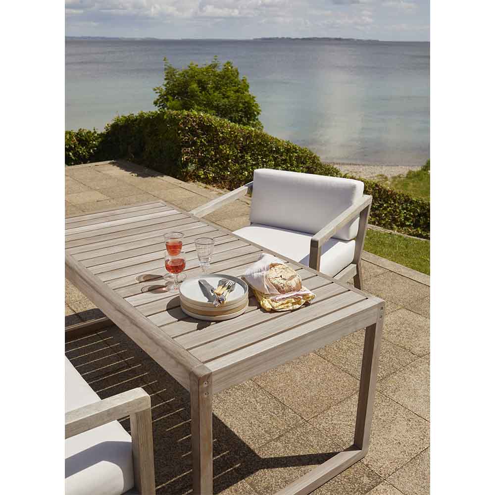 Virkelyst Outdoor Lounge Chair - Golden Yellow Stripe
