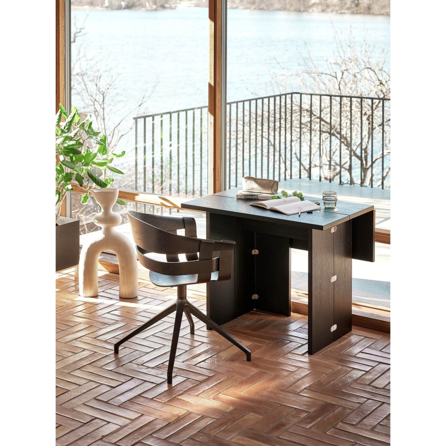 Wick Swivel Chair - Black Seat, Gray Base